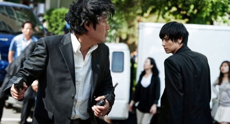 Han-gyoo briefly meets Ji-won during a botched counter-terrorist strike