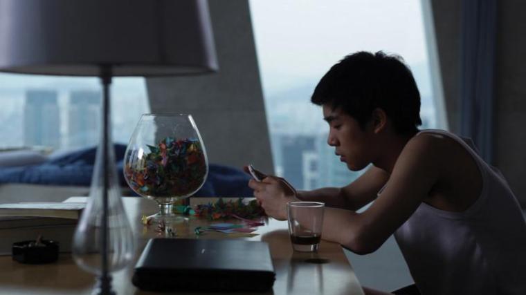 Hyun lives a life of containment and isolation