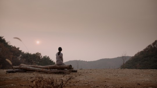 So-jin contemplates her destiny 